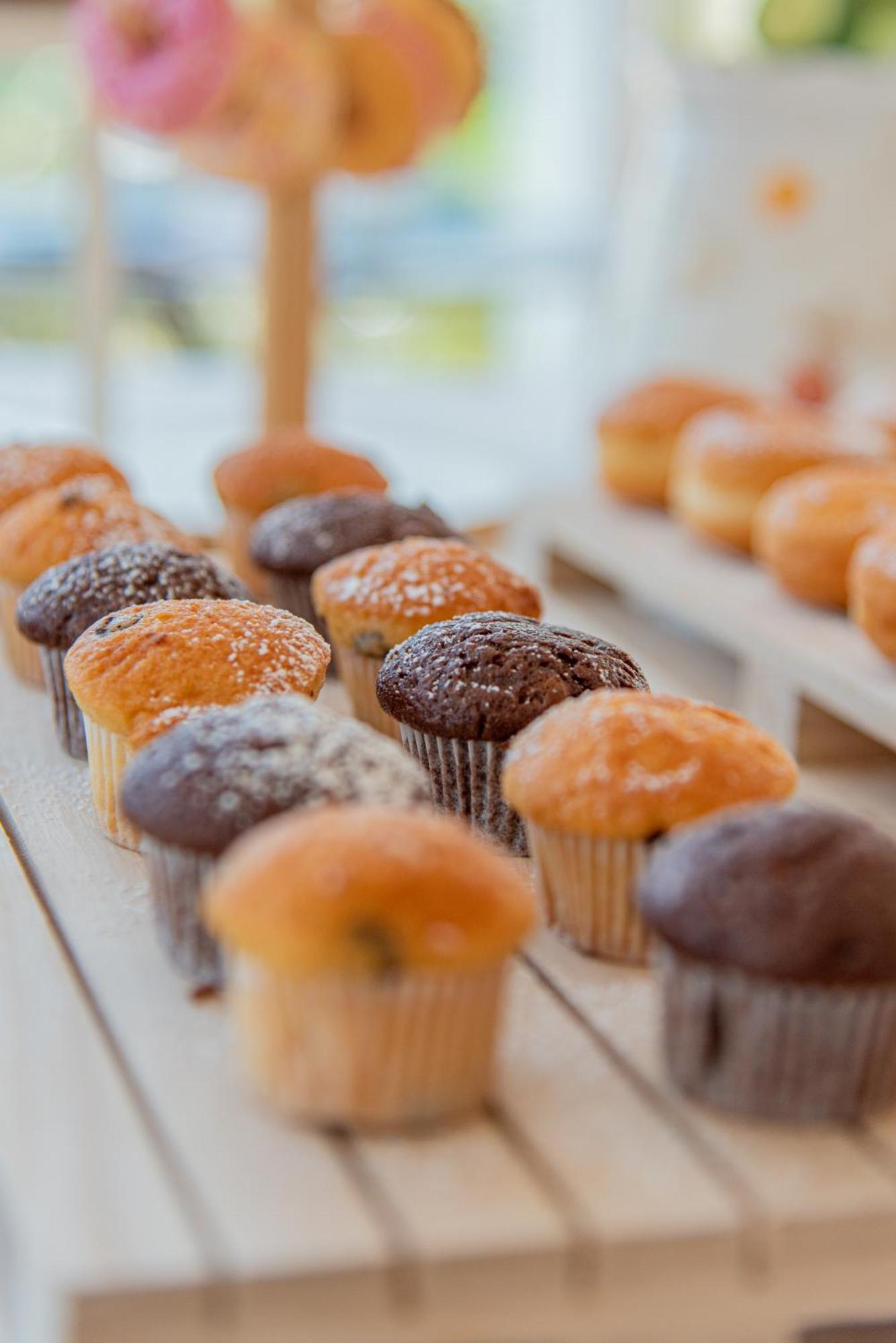 Ambasciatori Hotel - Beach Front -Breakfast Xxl & Brunch Until 12 30Pm Misano Adriatico Eksteriør billede